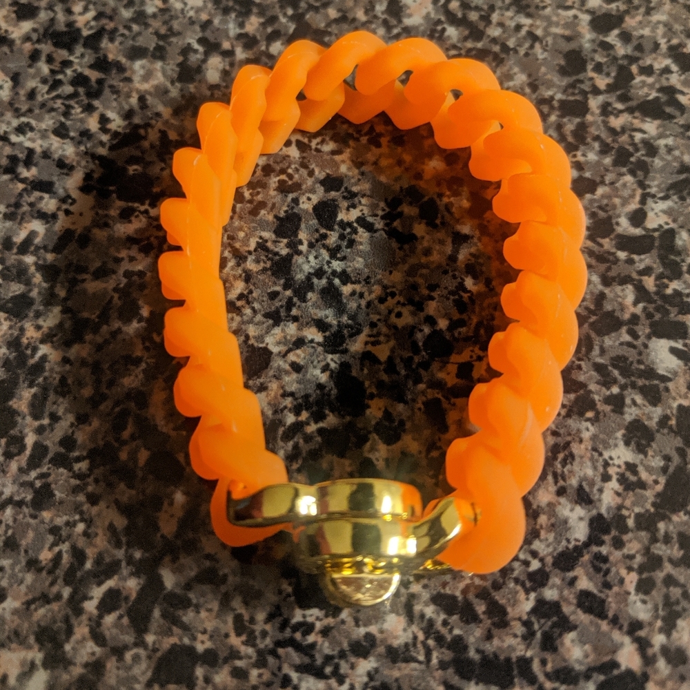 Rustic Cuff Madison Bracelet - Picture 3 of 3